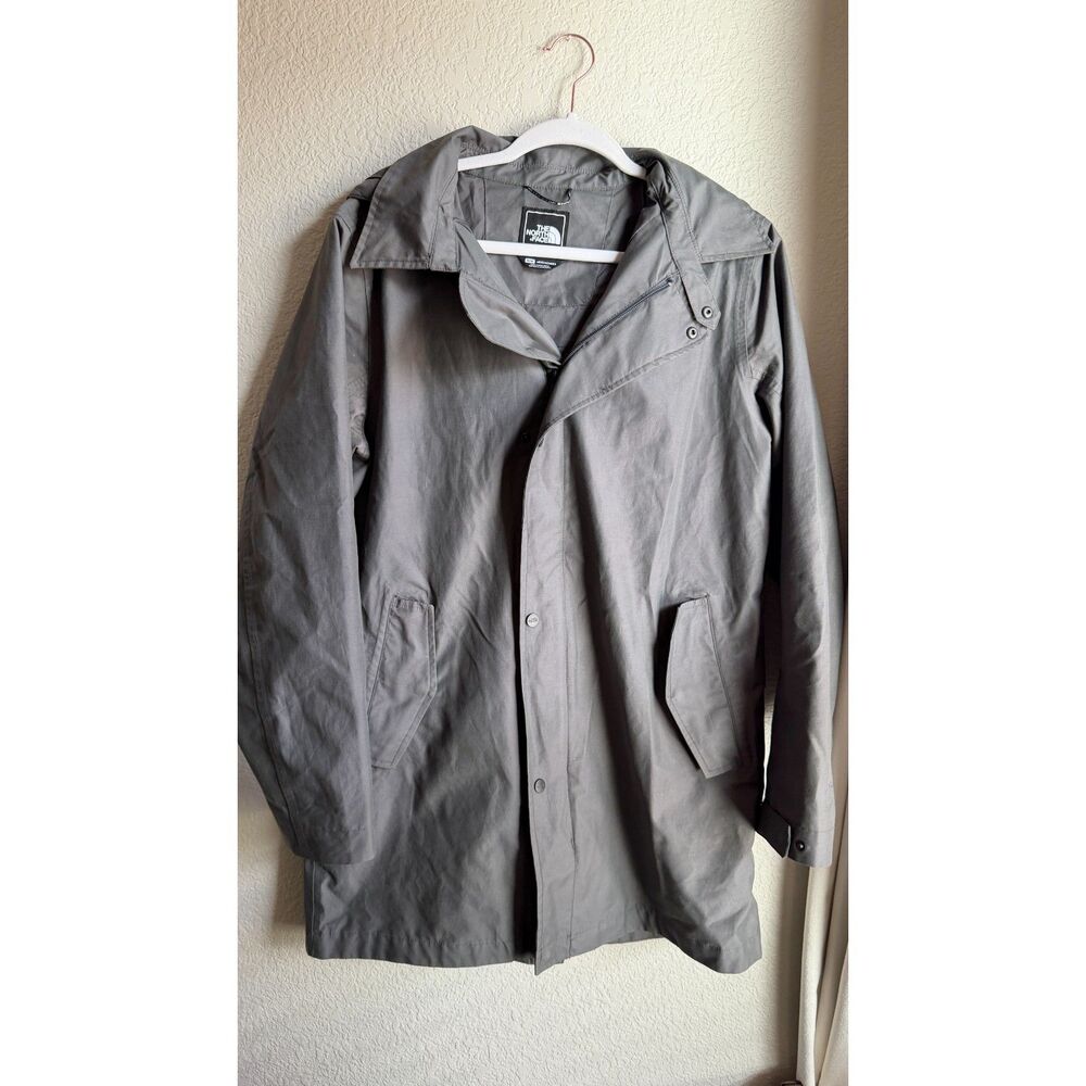 The North Face HyVent Gray Waterproof Commuter Coat Jacket Men's Medium